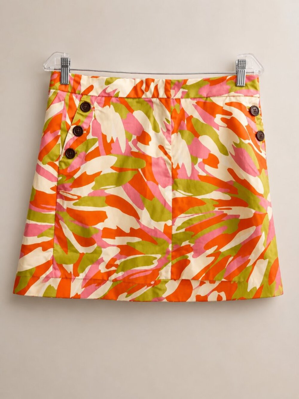 J. Crew Mod Camo Mini Skirt Size 4 Pink Orange Button Accent Lined Pockets